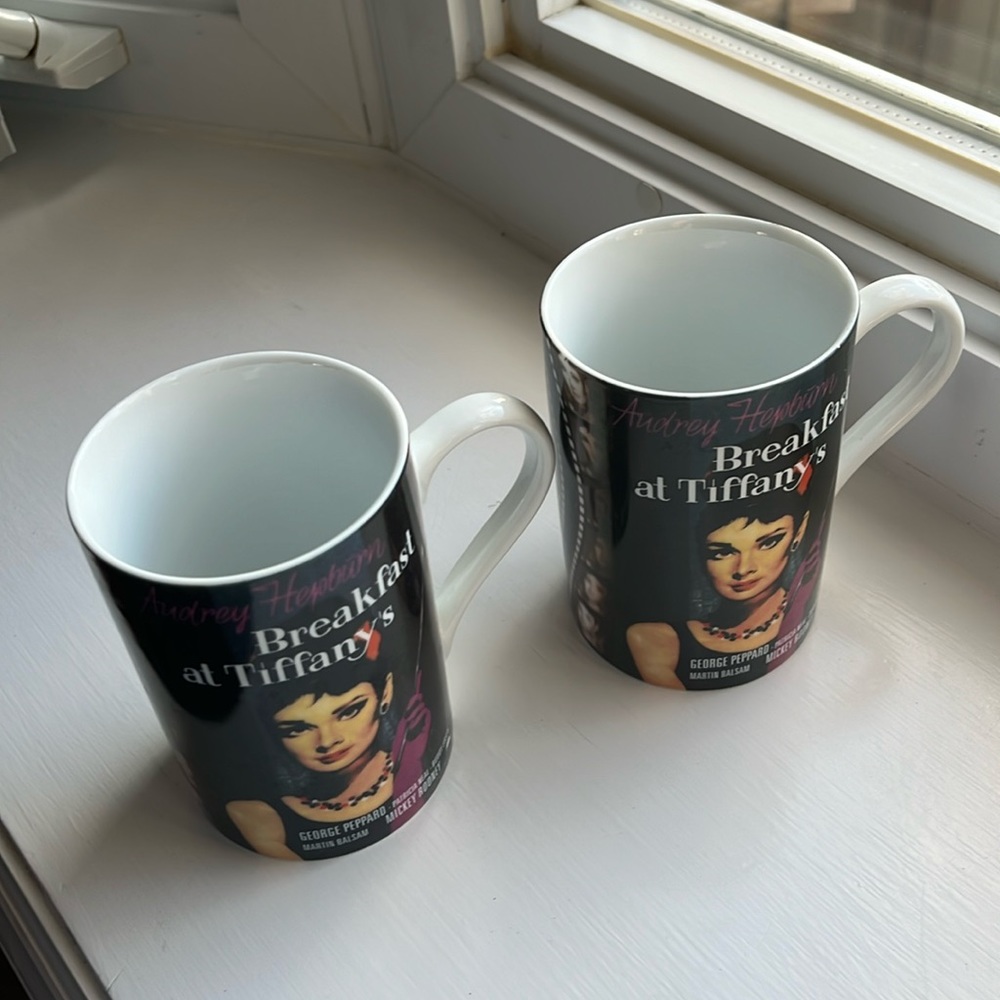 BREAKFAST AT TIFFANY’S AUDREY HEPBURN KONITZ (2) coffee mugs